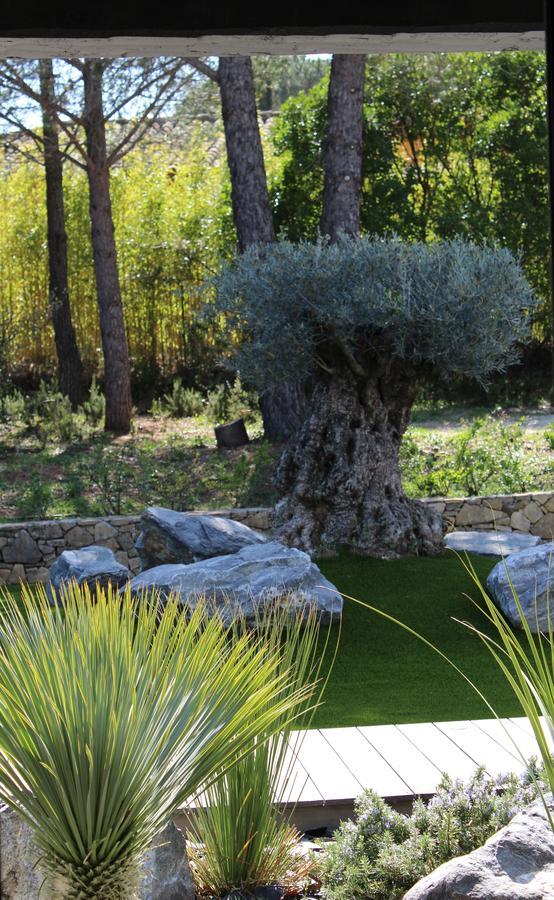 Shangtasia Luxury Art Room Grimaud Buitenkant foto