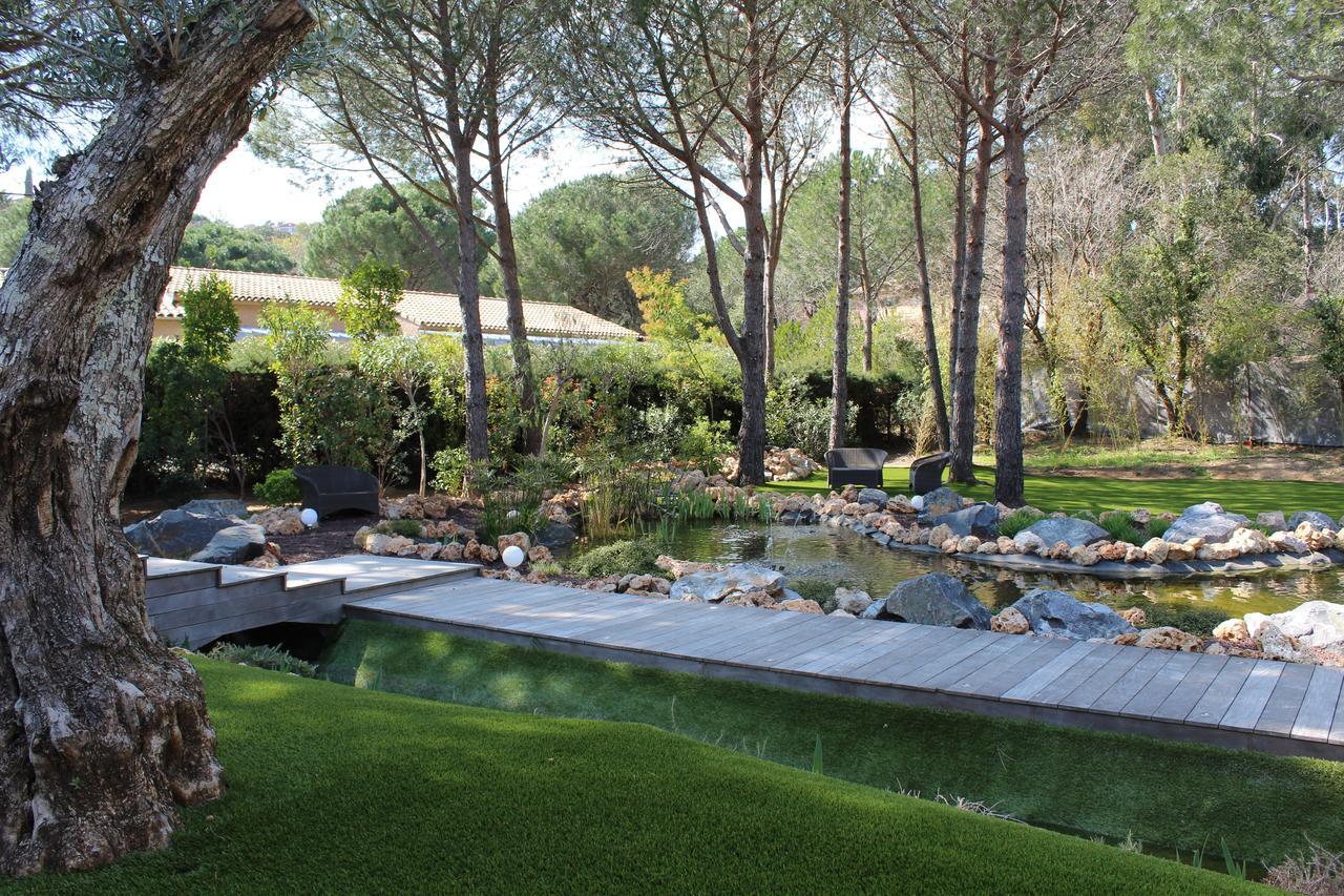 Shangtasia Luxury Art Room Grimaud Buitenkant foto